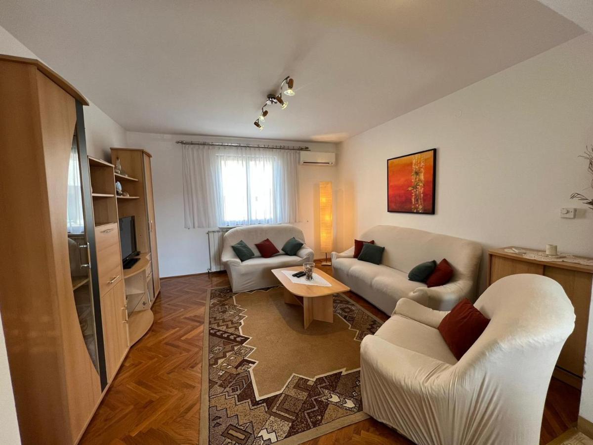 Apartman Bruna 1 Poreč Exterior foto